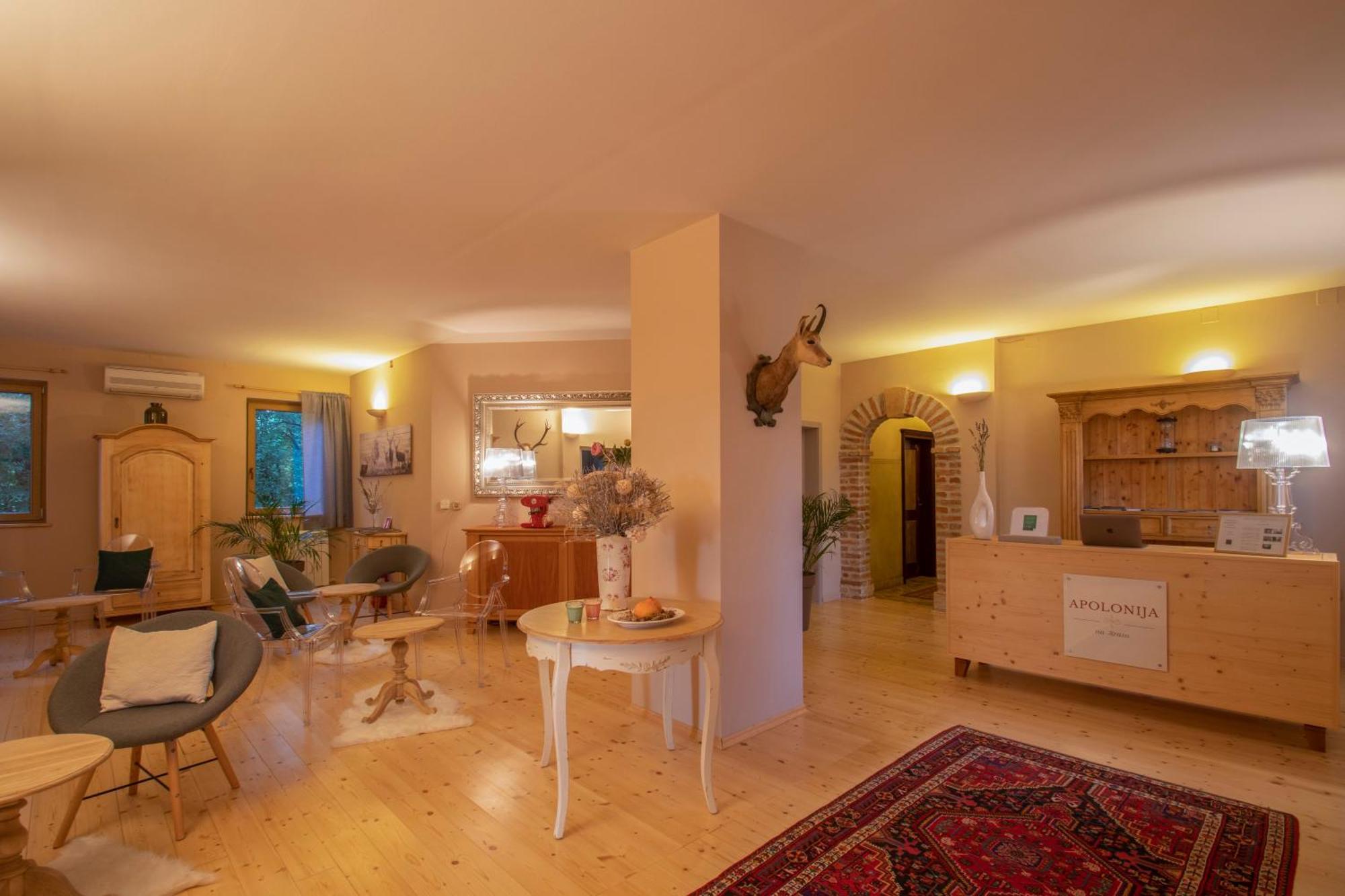 Residence Apolonija Guest House Sezana Exterior photo